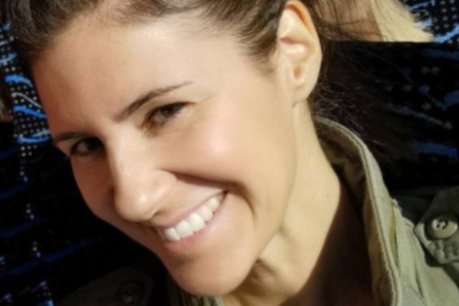 ΔΕΣΠΟΙΝΑ ΧΡΥΣΟΣΤΟΜΙΔΟΥ